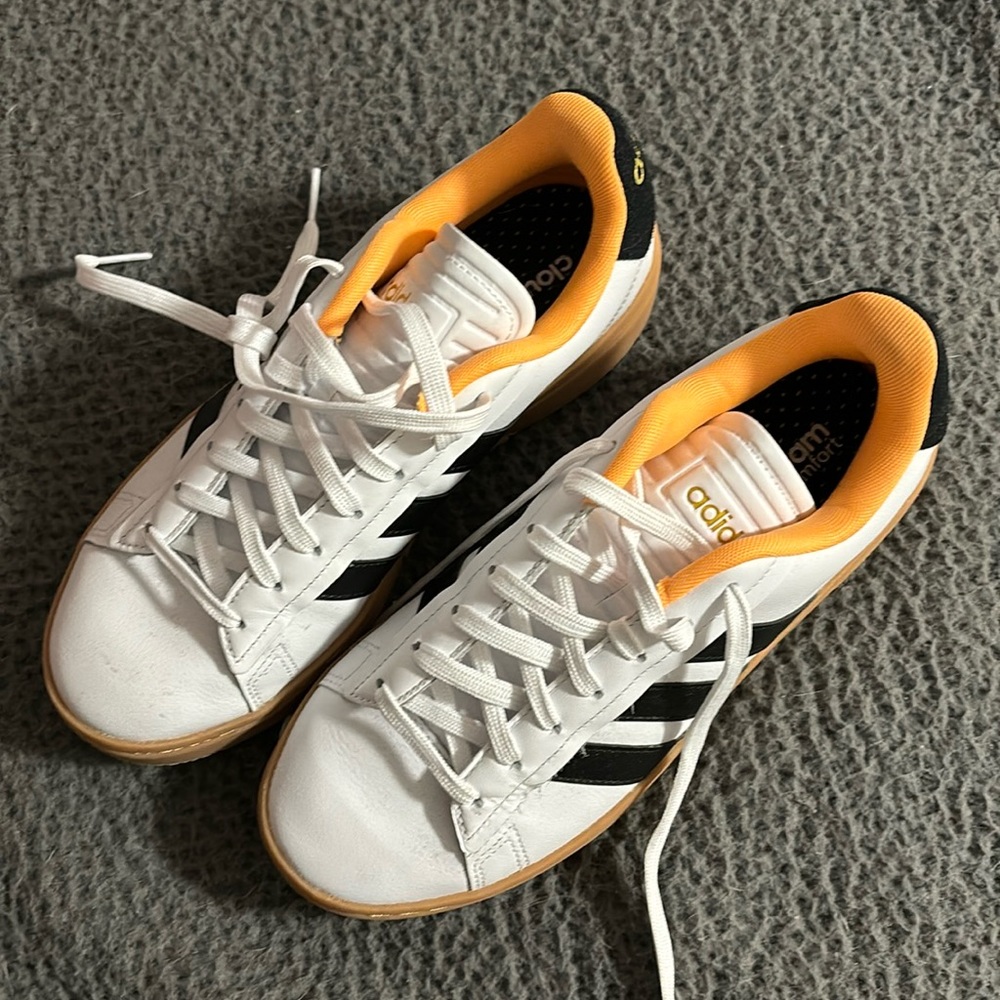 Adidas brand new never worn